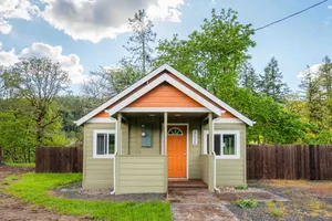 Image of Riverfront Cottage, 5 mins from Dorena Lake!