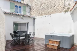 Image of House LE PATIO with private jacuzzi