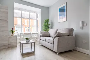 Image of Modern 1 bed Apartment - Close to City Centre!