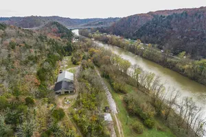 Image of Rural Kentucky River Palisades Cabin\/Past Distilry