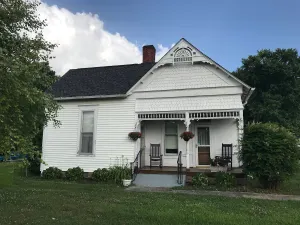 Image of Lynchburg Getaway walking distance 2 Jack Daniel’s