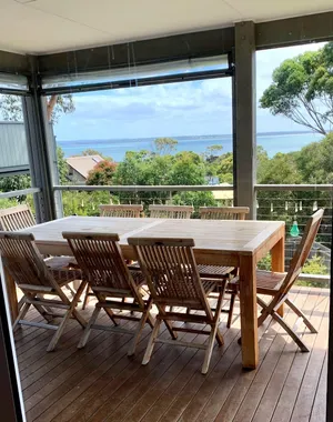 Image of Cowes on the Bay