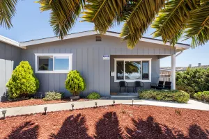 Image of Marina’s Prime Retreat: Near Beach STR25-000033