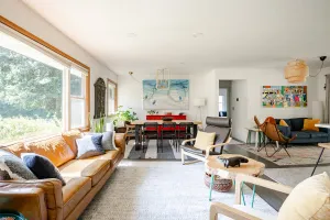 Image of Silver Haus