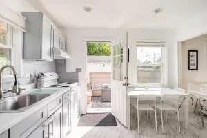 Image of Entire 3bdr home w/parking, backyard, FirePit, BBQ