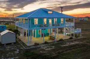 Image of The Teal Tërtle-Coastal Retreat on Magnolia Beach