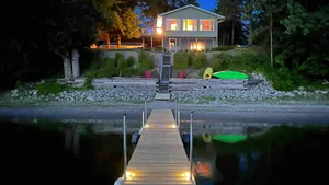 Image of Find your happy place @ Big Swan. Pets welcome.