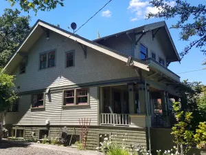 Image of The Dr. J. R. Chapman Home