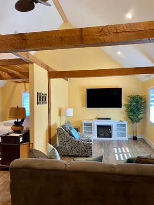 Image of Ellie's Loft brand new downtown Nashville, IN!