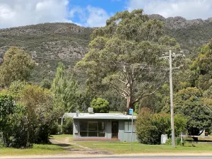 Image of 3 Bedroom Holiday house