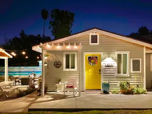 Image of Elmo Hideout, a cozy MOVIE house W/ 4K projector