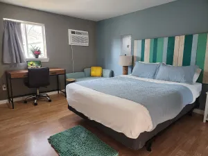 Image of Enjoy a Getaway @ The Lake-Heim by Chain-O-Lakes