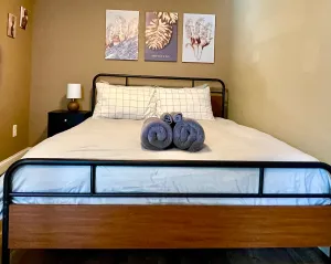 Image of Garden Studio Near Boston Garden/Tufts University