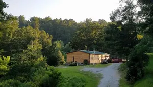 Image of Secluded/Private 3BR Luxury Cabin "The Sandstone"