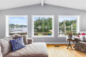 Image of Idyllic Lakeside Getaway - Hidden Gem