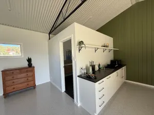 Image of Modern country unit