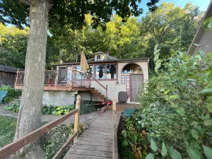 Image of Esther’s Cottage