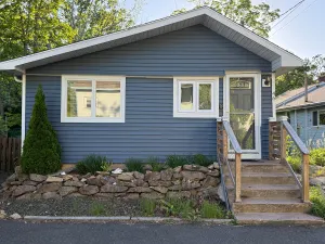 Image of Cozy  Home  near private beach , close to New Haven area colleges   Hospitals