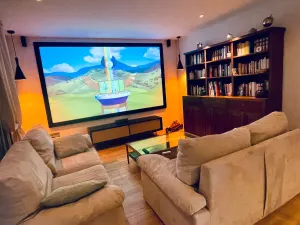 Image of The Annex of the Palms