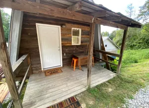 Image of Lovely Linville Studio