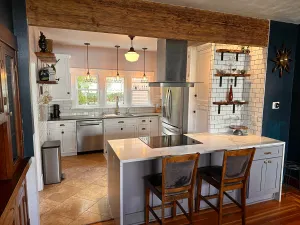 Image of Historic 1905 craftsman