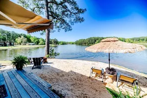 Image of Clearwater Moonlight lake view