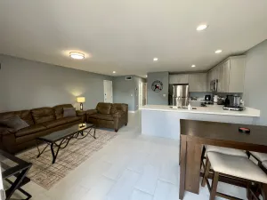 Image of Worker’s Hideaway with Gym Unit B