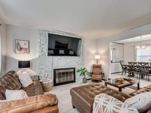 Image of White House