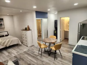 Image of Peaceful and Cozy Studio