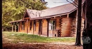 Image of Log cabin in wooded Wilderness