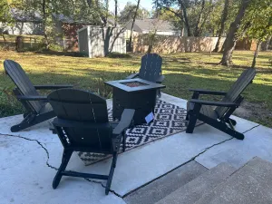Image of Indie vibe fire pit 3 BR minutes to ECU