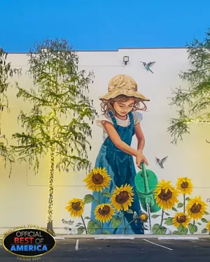 Image of Hummingbird Place: Loft & Mural