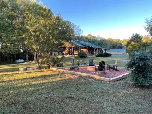 Image of Cabin at Normandy Lake