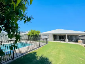 Image of •The Vines•Pool & Fire pit-Country Retreat-