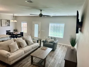 Image of Prairie Home 324