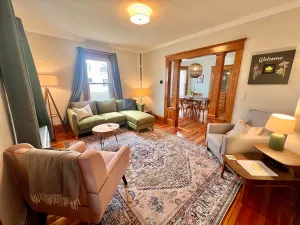 Image of Ray of Sunshine on Maple