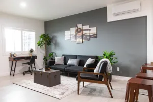 Image of Unique 6Mi. Disney 2Mi Hospitals KBd W/D