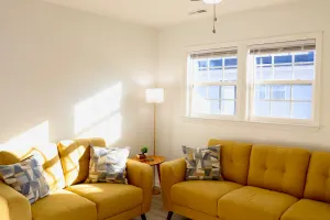 Image of 2BR Retro Duplex Off I-95 Close To Outlets