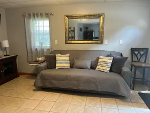 Image of Travelers Apartments LLC