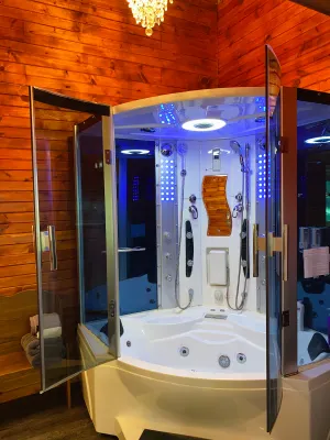 Image of Private Lakefront Romantic Cottage w/Swimspa!