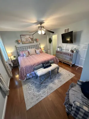 Image of Spacious Farmhouse with Breakfast- Ella’s Place