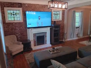 Image of Washington Park Bungalow with hot tub!