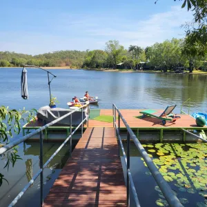 Image of Barefoot Bungalow 23 Lake Bennett -private pontoon