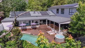 Image of Berry Luxury Retreat