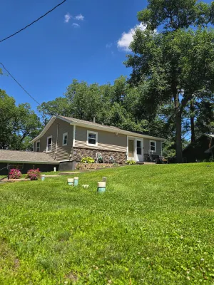 Image of The Eagle's Nest