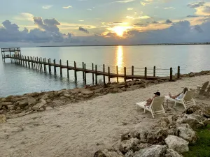 Image of \"PARADISE ON THE BAY!\" Private Pool, Dock & Hot Tub!! Just 10 min to SGI