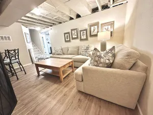 Image of Ample Getaway 4 Queen Beds and Plenty of Parking