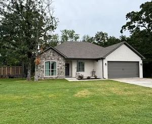 Image of New! Hilltop Hideway w/arcade and hot tub!