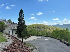 Image of Mountain View- ATV’s are welcome!