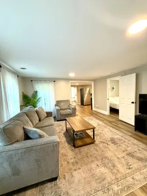 Image of One block from Lake Erie Modern Apartment